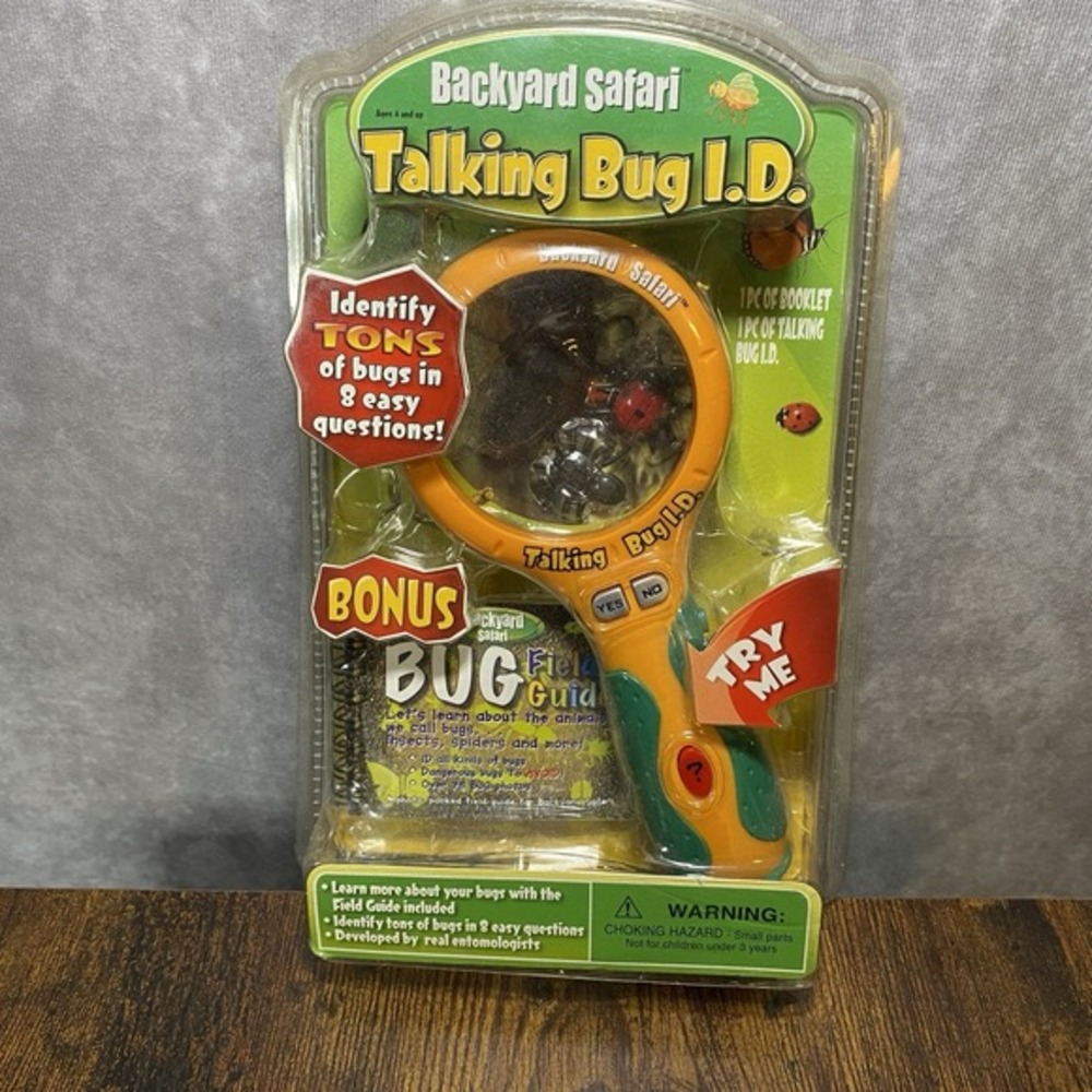 New Vtg Backyard Safari Talking Bug ID Electronic Identifier Magnifying Glass